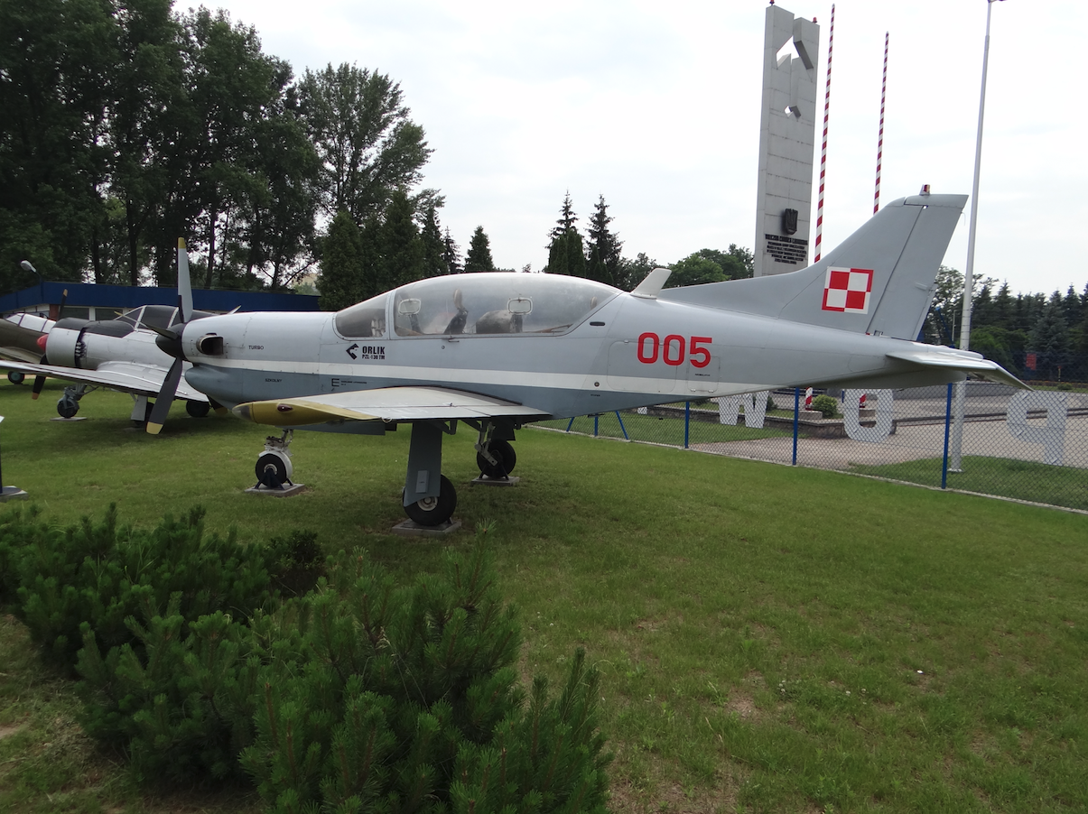 PZL-130 Orlik nb 005. 2012 rok. Zdjęcie Karol Placha Hetman