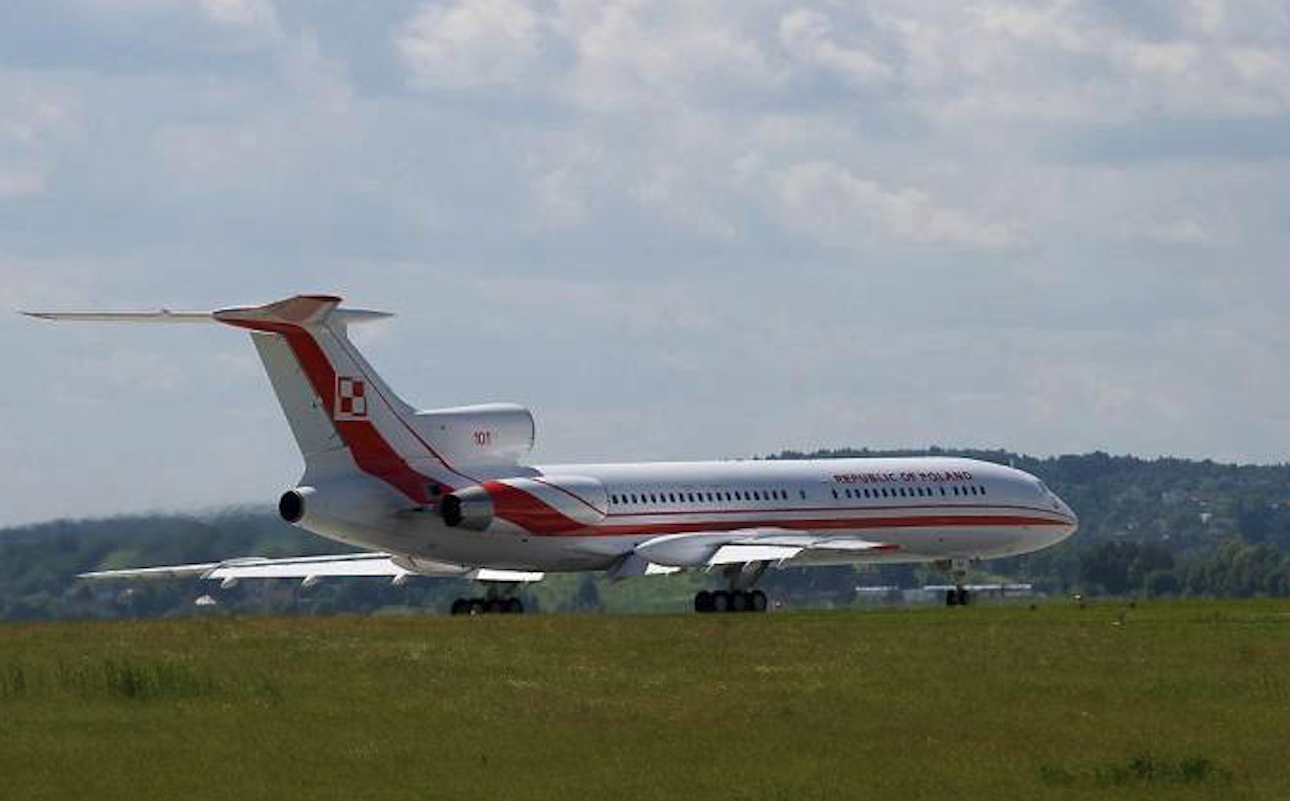 Tu-154 M nb 101. Balice 2004 rok. Zdjęcie Karol Placha Hetman