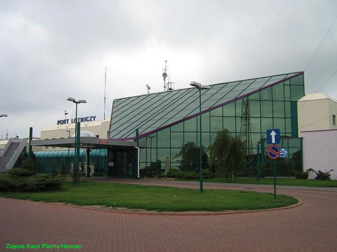 Terminal Lotniska Lublinek. 2006 rok. Zdjęcie Karol Placha Hetman