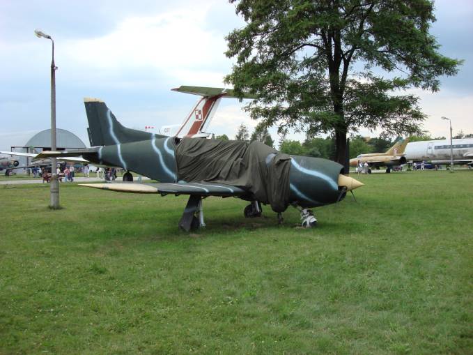 PZL-130 nr 003 w muzeum w Czyżynach. 2007 rok Zdjęcie Karol Placha Hetman