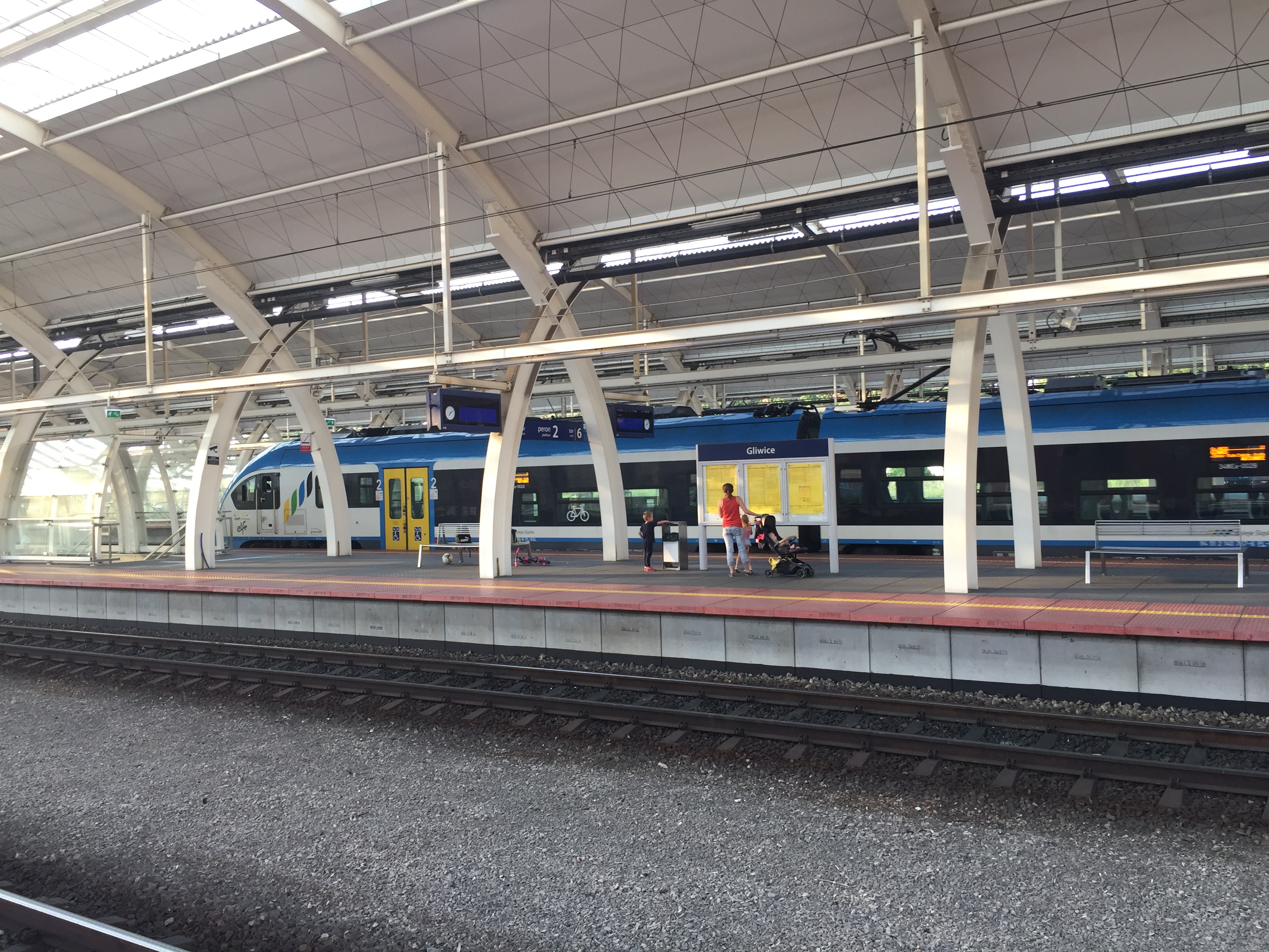 Gliwice. PESA ELF train at platform 2. 2020 year. Photo by Karol Placha Hetman