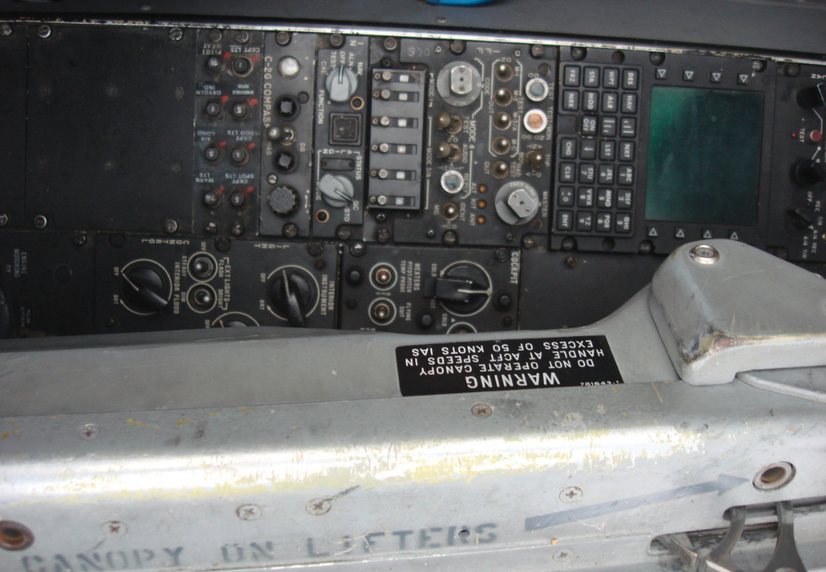 Lockheed F-104 S Starfighter. Prawy pulpit w kabinie. 2008 rok. Zdjęcie Karol Placha Hetman