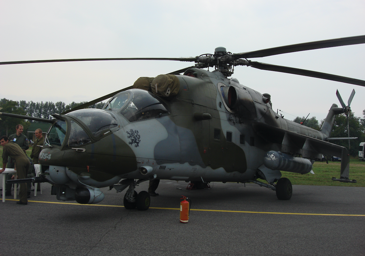 Czechy Mil Mi-24 Nb 7354. 2009 rok. Zdjęcie Karol Placha Hetman