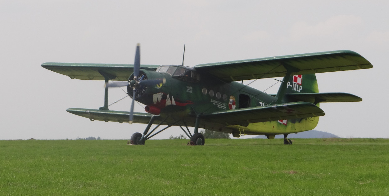 An-2 nb 7447 SP-MLP Wiedeńczyk Lotnisko Bielsko Biała. 2014 rok. Zdjęcie Karol Placha Hetman