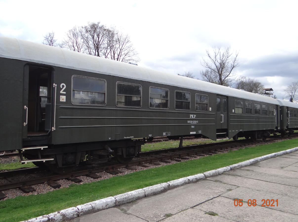 Class 2 series 101A passenger wagon, called "Ryflak". 2021. Photo Karol Placha Hetman
